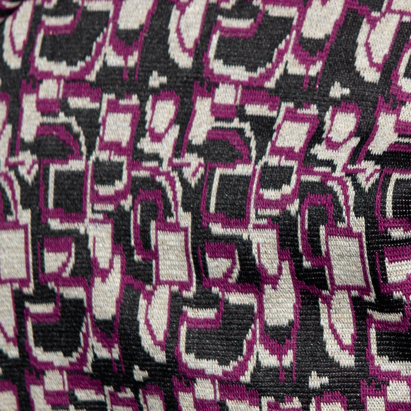 ES Collection Maze Bermuda Shorts Violet SP335 - Image 4